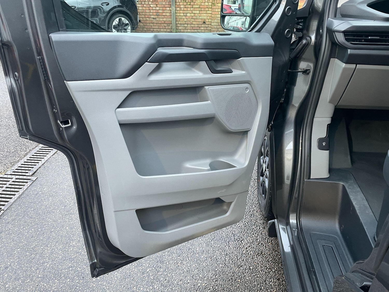 Used Ford Transit Custom 2025 for sale - 77524669: Photo 12