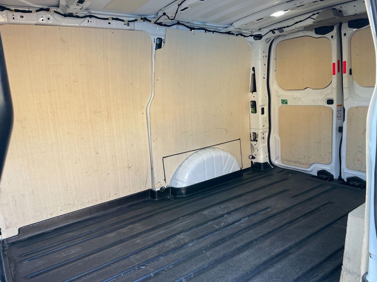 Used Ford Transit Custom 2024 for sale - 76898474: Photo 21