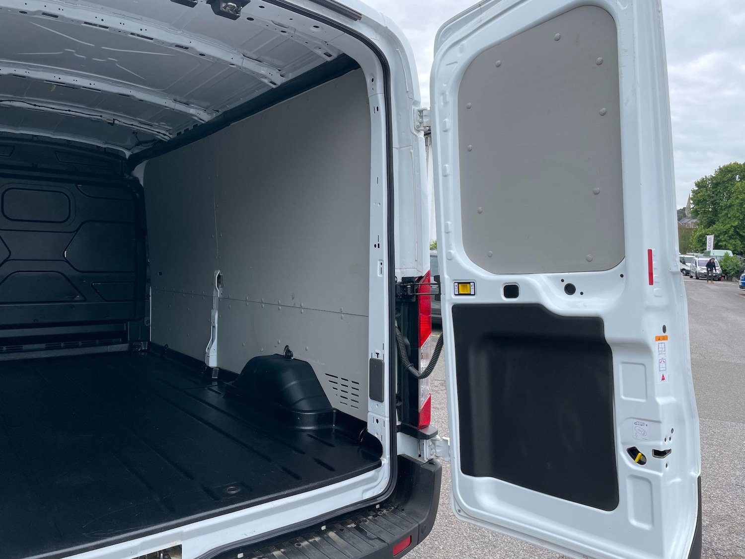 Vehicle 28
