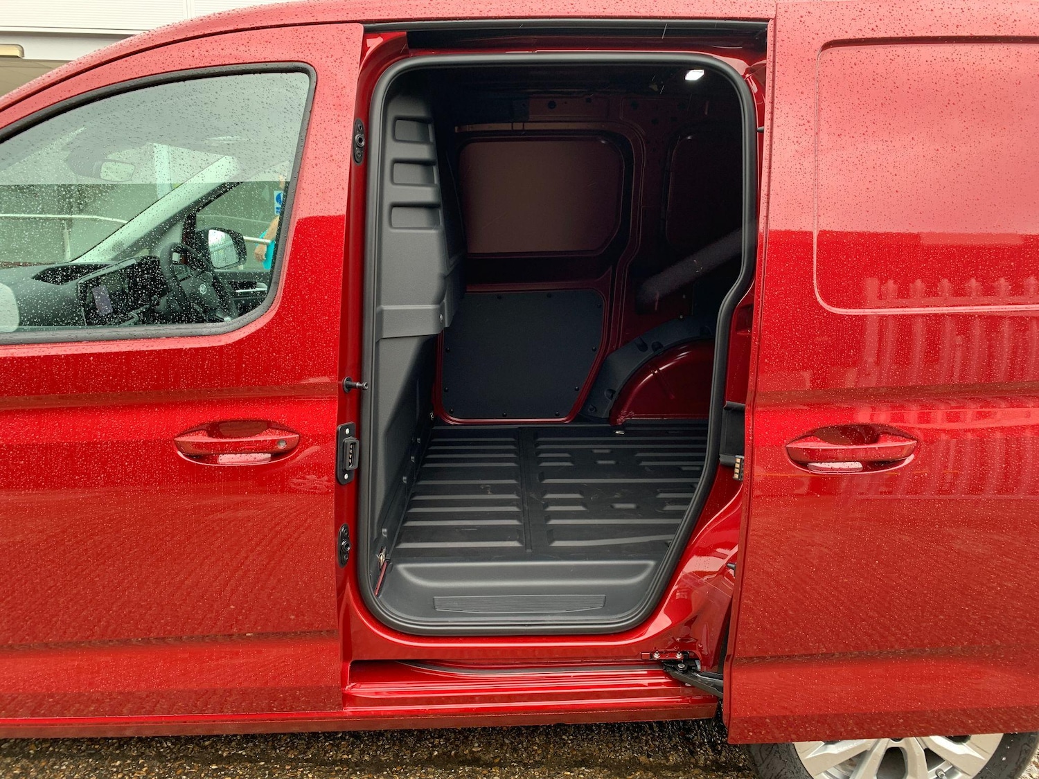 Used Ford Transit Connect 2025 for sale - 76993343: Photo 29