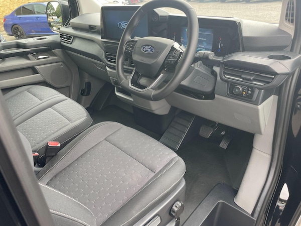 Used Ford E-Transit 2024 for sale - 75635116: Photo 15