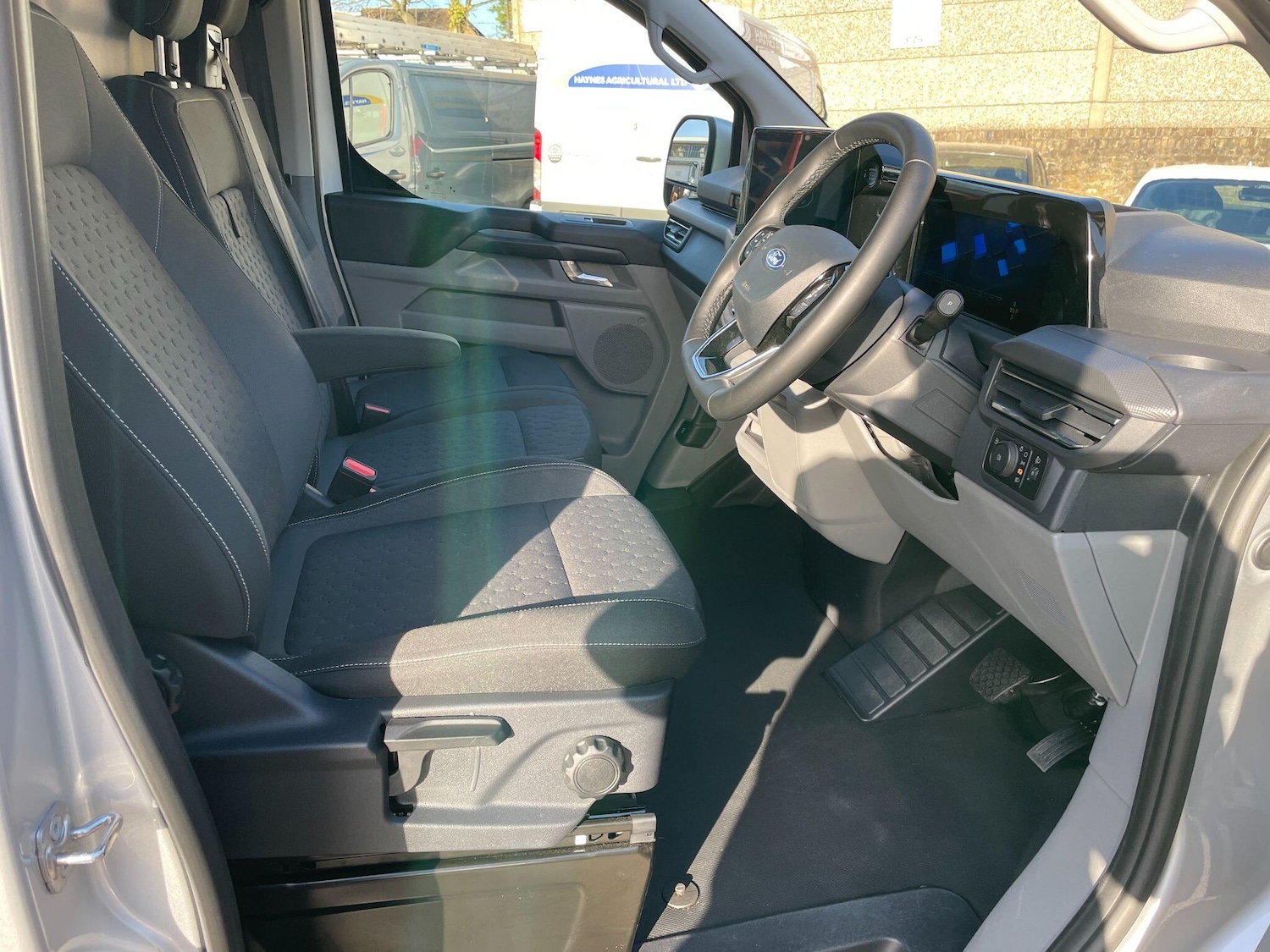 Used Ford Transit Custom for sale - 77683949: Photo 6