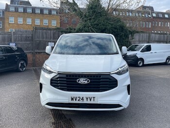 Used Ford Transit Custom 2024 for sale - 78100676: Photo