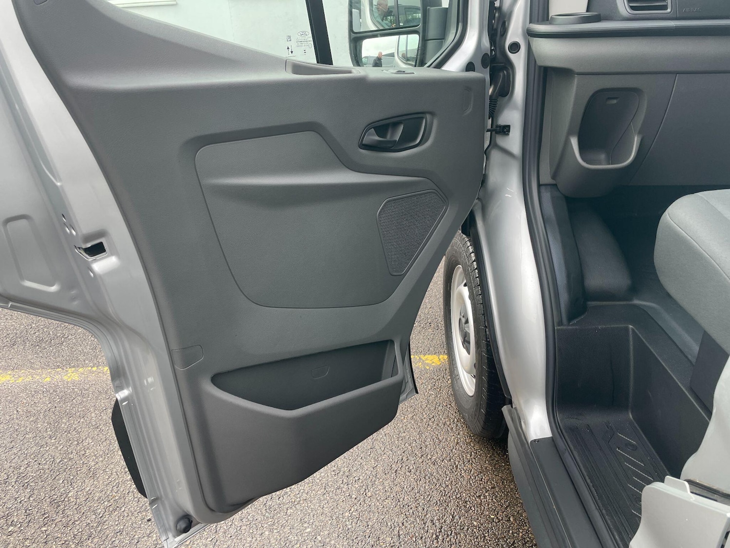 Used Ford Transit 2025 for sale - 77525079: Photo 24