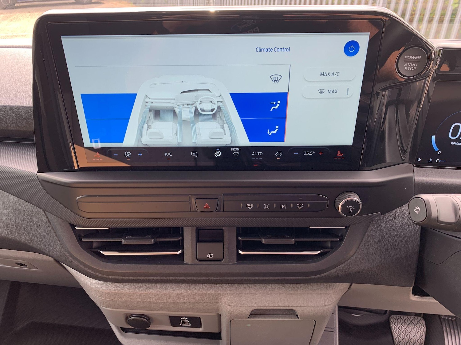 Used Ford Transit Custom 2025 for sale - 77040358: Photo 24