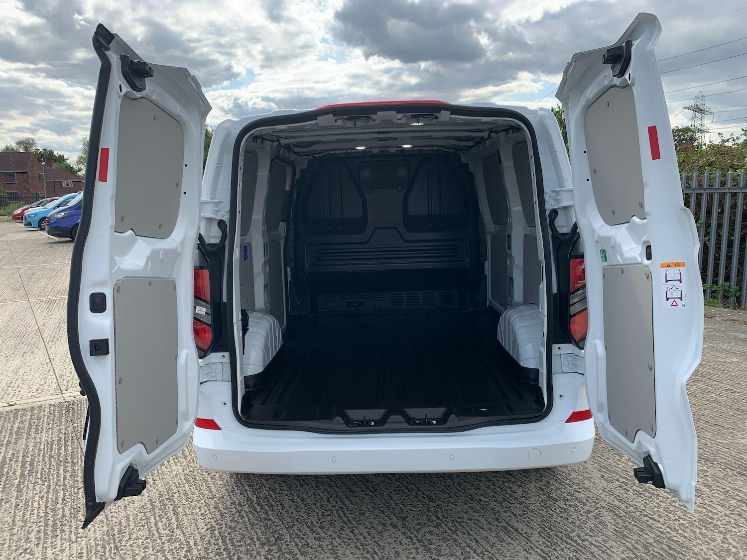 Used Ford Transit Custom 2025 for sale - 77040358: Photo 28