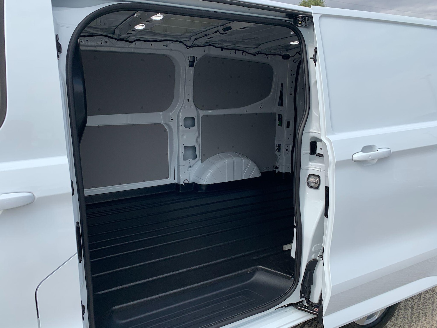 Used Ford Transit Custom 2025 for sale - 77040358: Photo 30