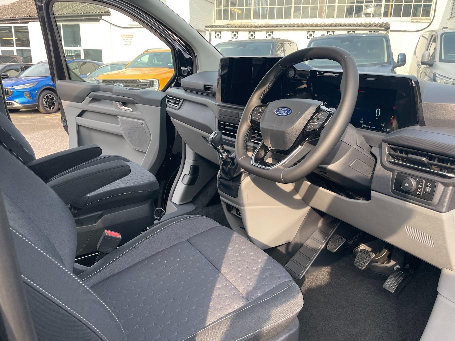 Used Ford Transit Custom 2025 for sale - 76060787: Photo 17