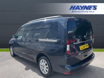 Used Ford Tourneo Connect 2024 for sale - 75978899: Photo