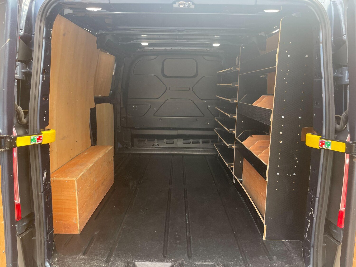 Used Ford Transit Custom 2022 for sale - 76072359: Photo 27