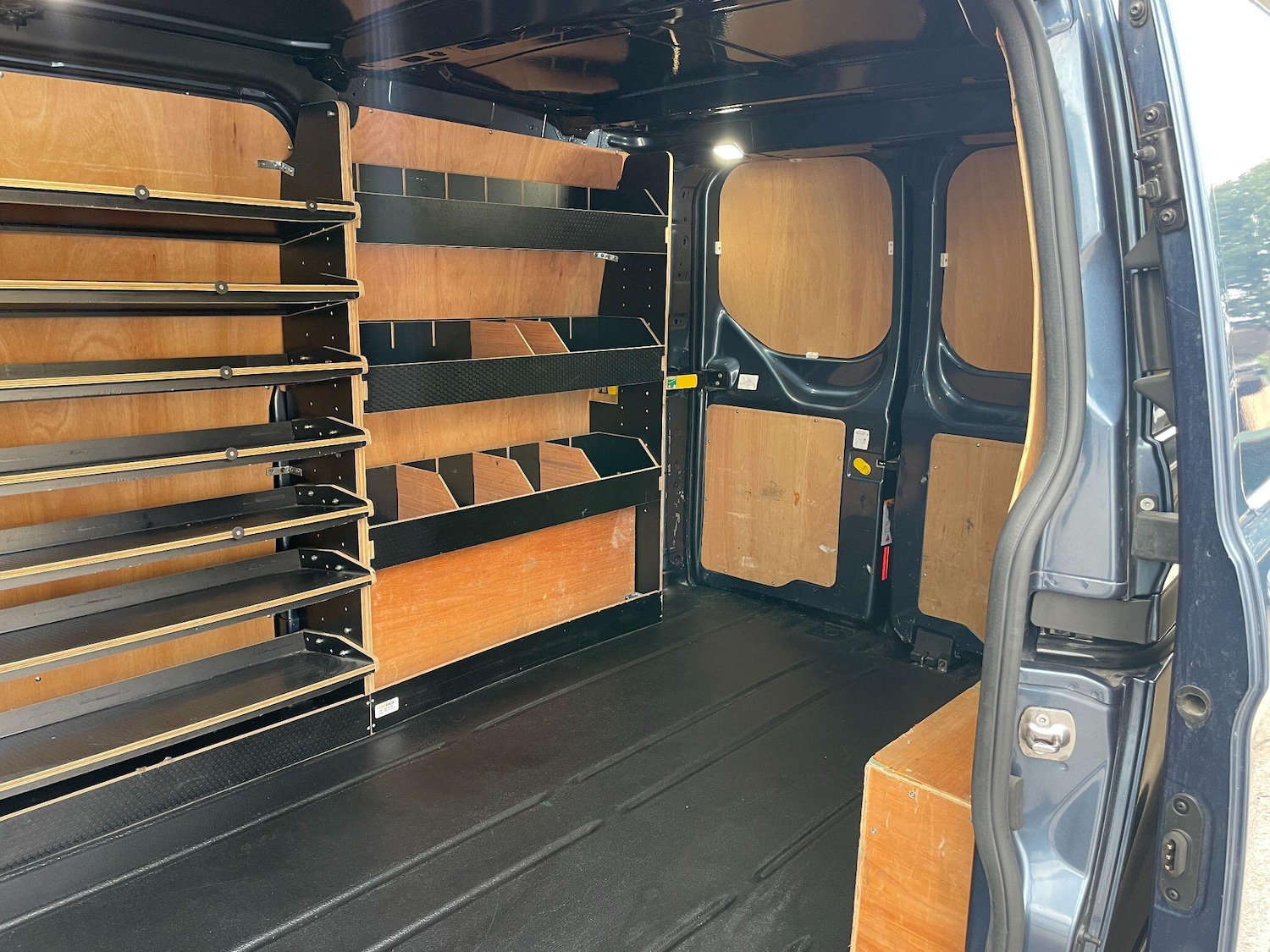 Used Ford Transit Custom 2022 for sale - 76072359: Photo 29