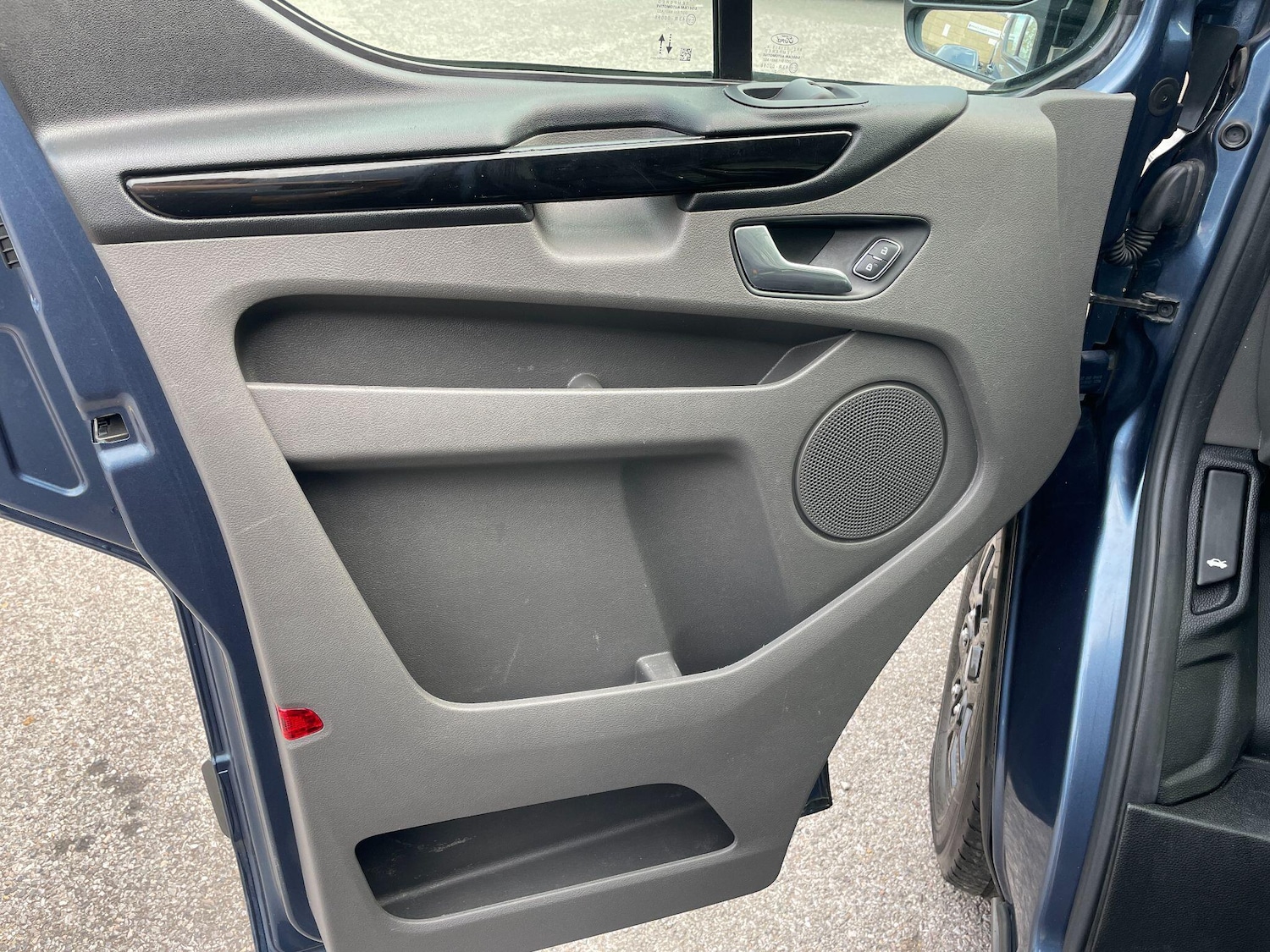 Used Ford Transit Custom 2022 for sale - 76072359: Photo 31