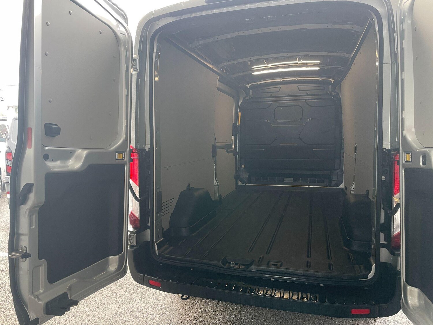 Used Ford Transit 2024 for sale - 77538376: Photo 19