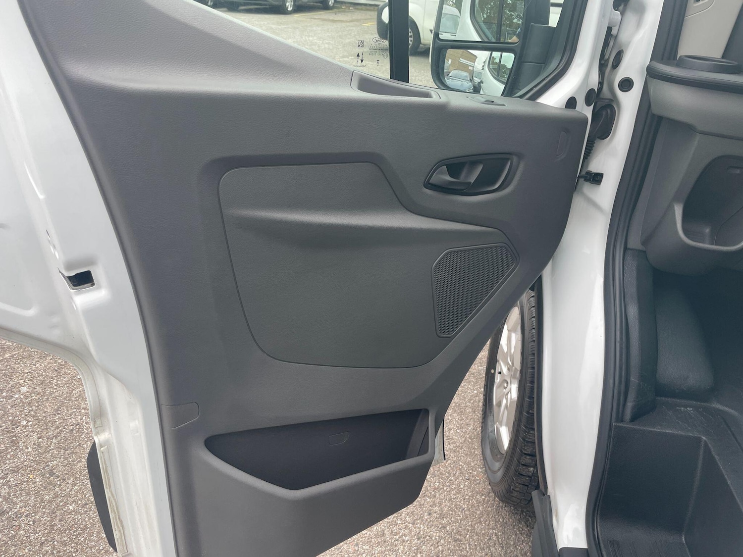 Used Ford Transit 2024 for sale - 76989248: Photo 28