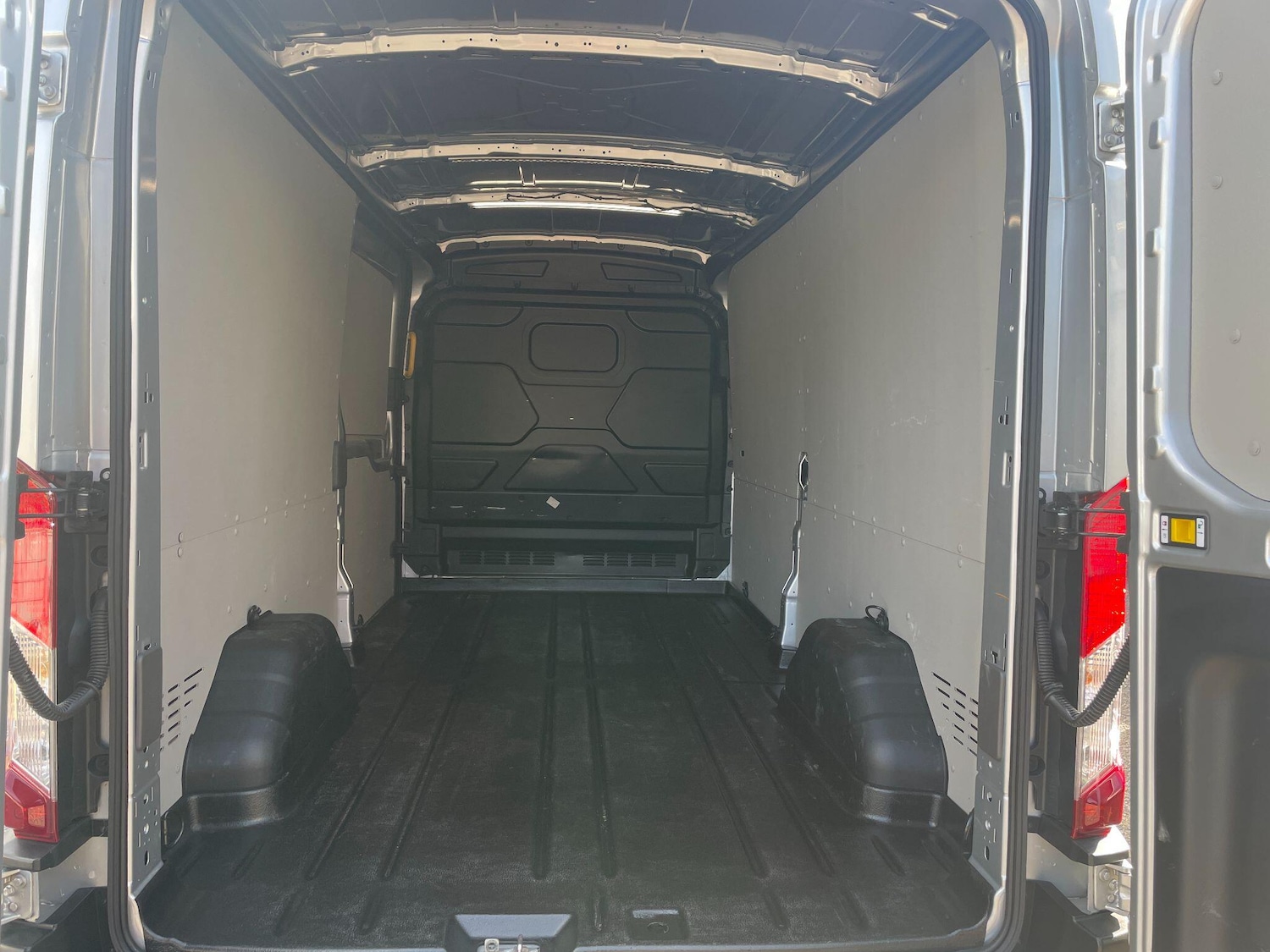 Used Ford Transit 2024 for sale - 76137025: Photo 22