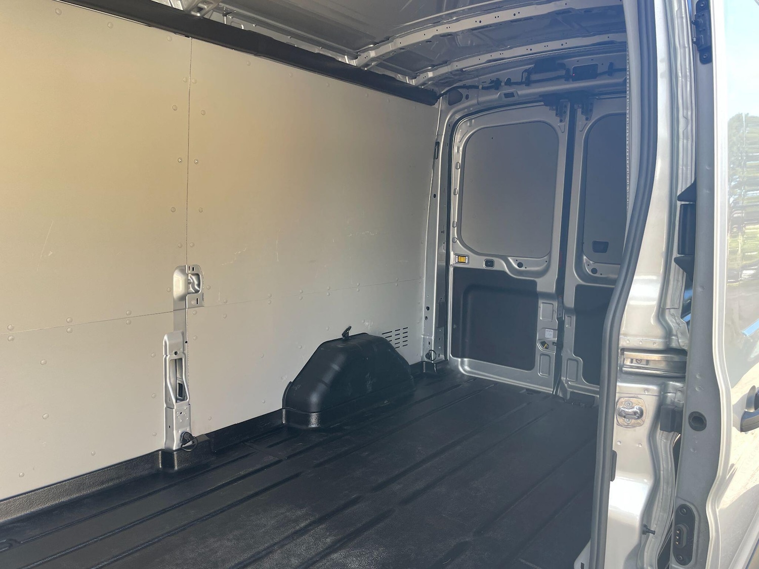 Used Ford Transit 2024 for sale - 76137025: Photo 24