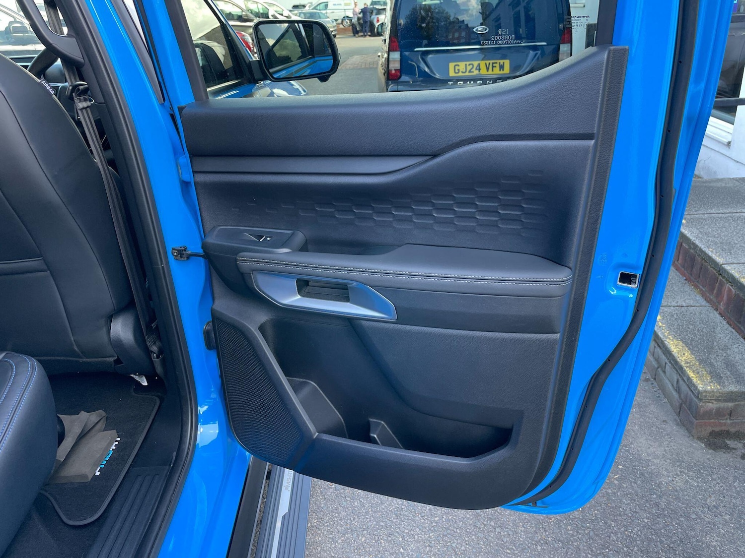 Vehicle 29