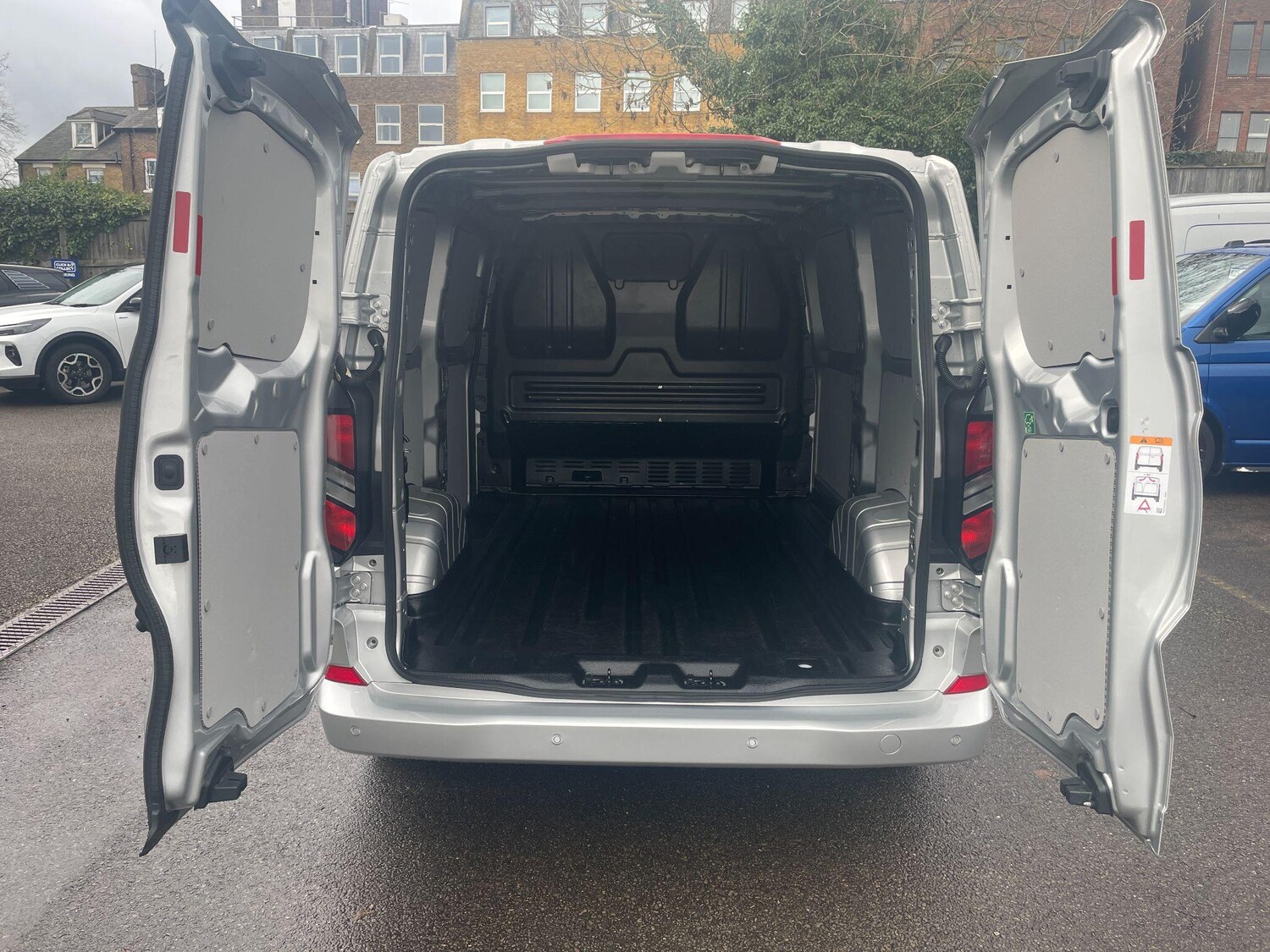 Used Ford Transit Custom 2024 for sale - 77537555: Photo 8