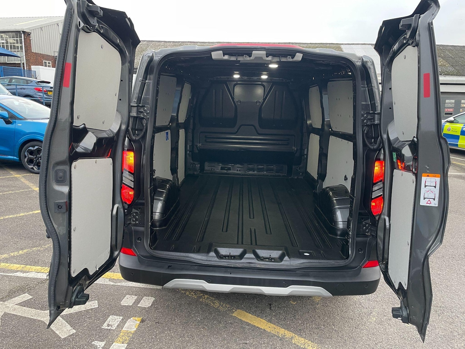 Used Ford Transit Custom 2025 for sale - 77130973: Photo 6