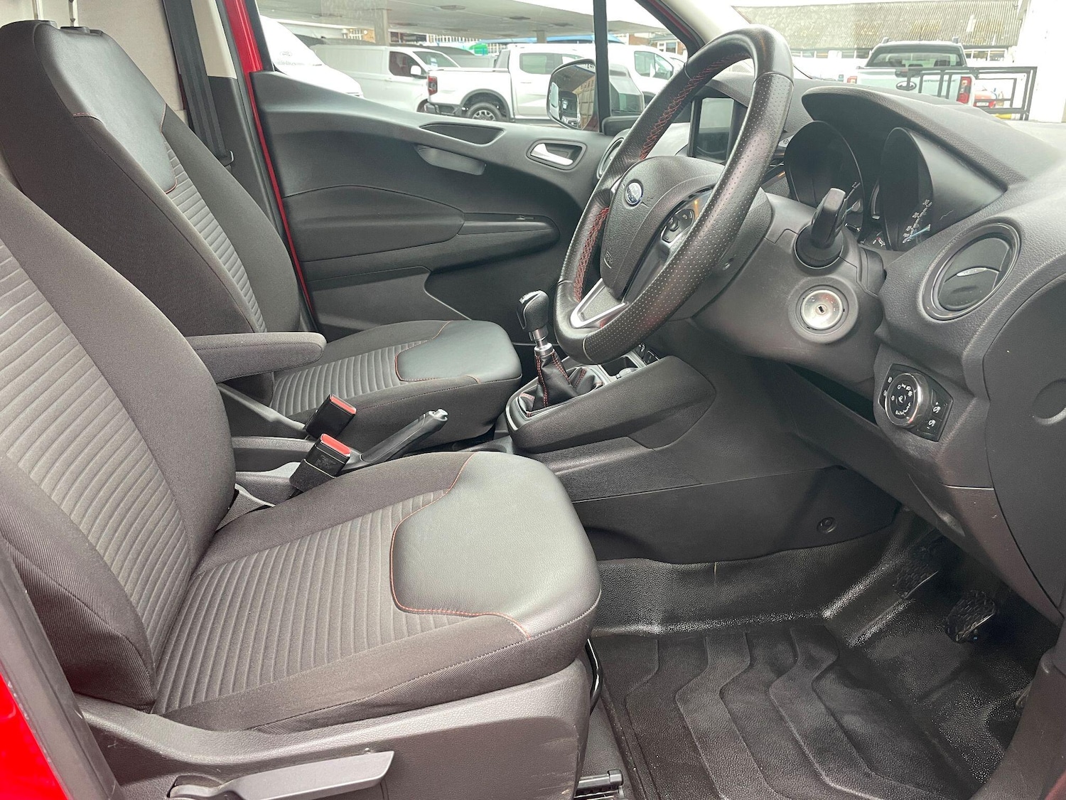 Used Ford Transit Courier 2021 for sale - 76658539: Photo 8