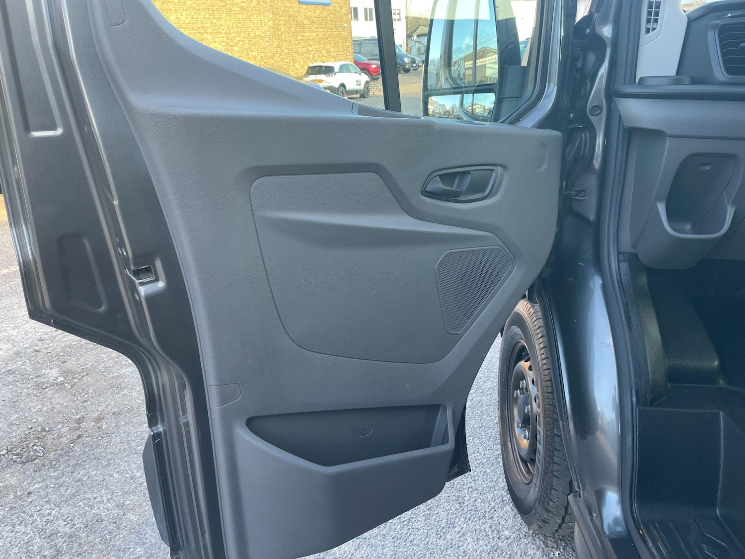 Vehicle 21