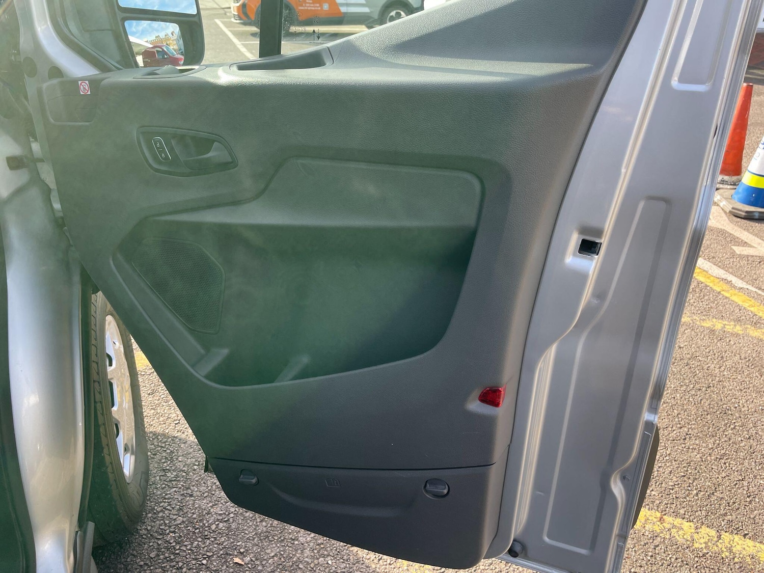 Used Ford Transit 2022 for sale - 76993891: Photo 24