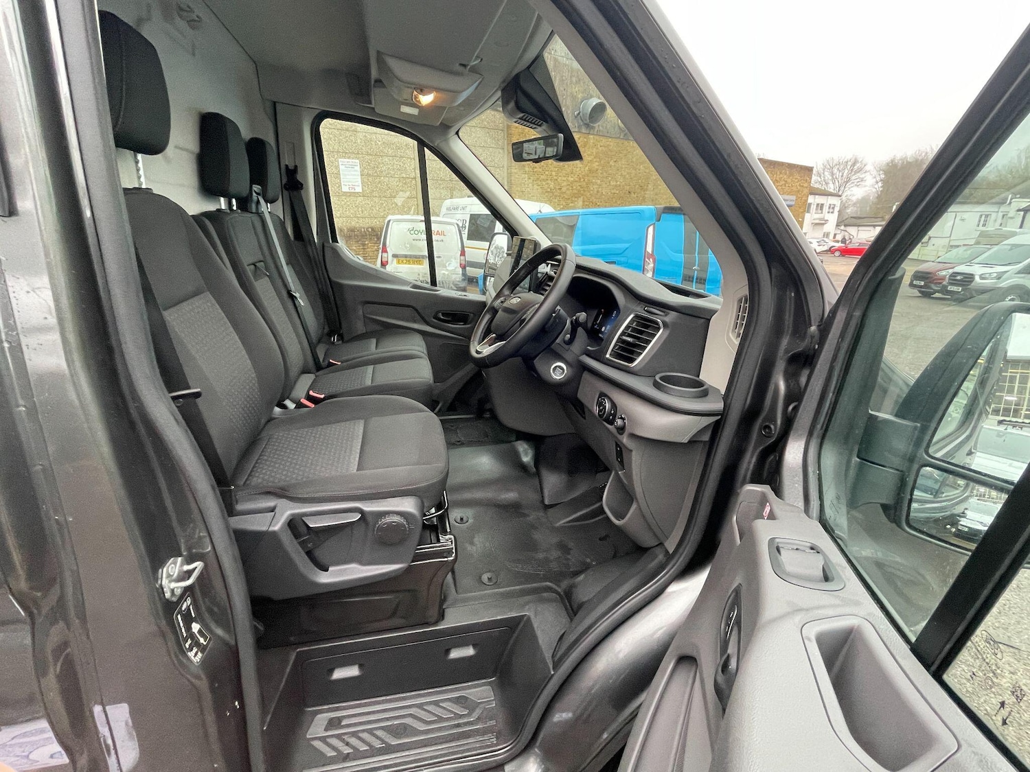 Used Ford Transit 2024 for sale - 77156320: Photo 6