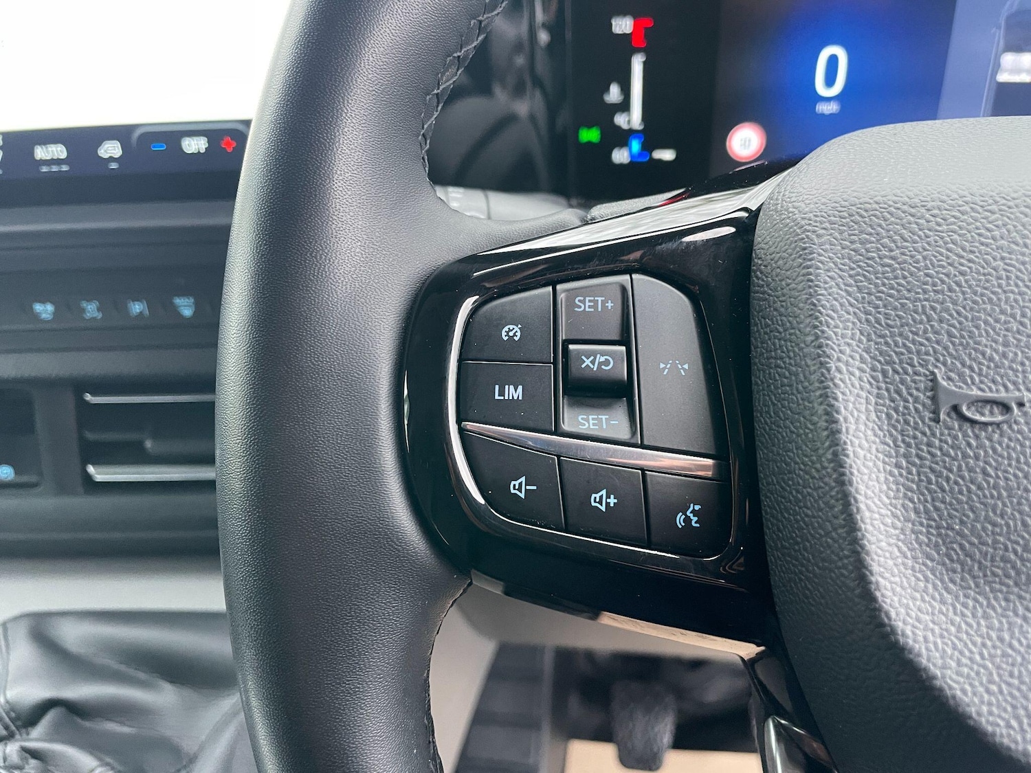 Used Ford Transit Custom 2024 for sale - 77940303: Photo 7