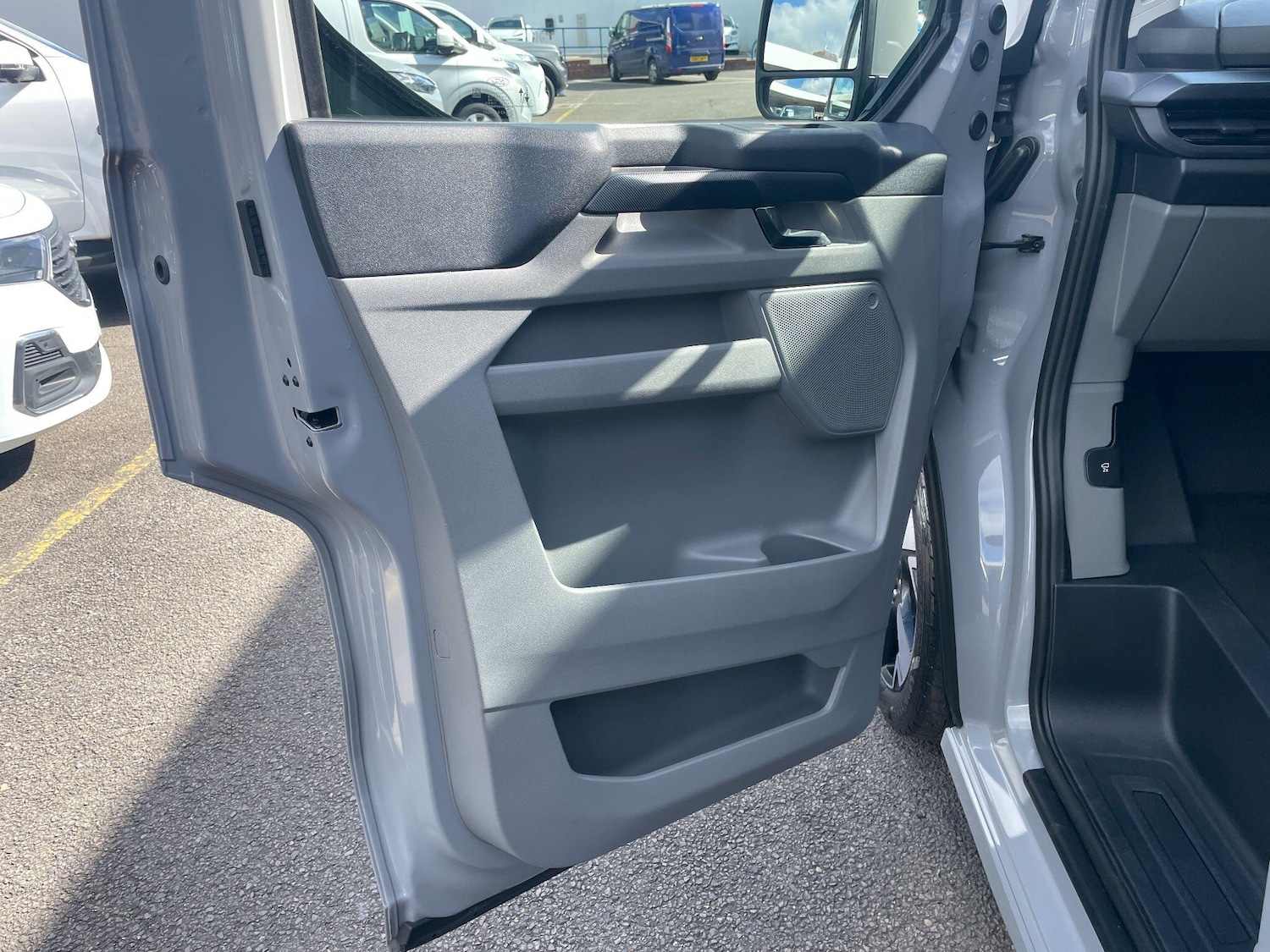 Used Ford Transit Custom 2025 for sale - 77908874: Photo 33