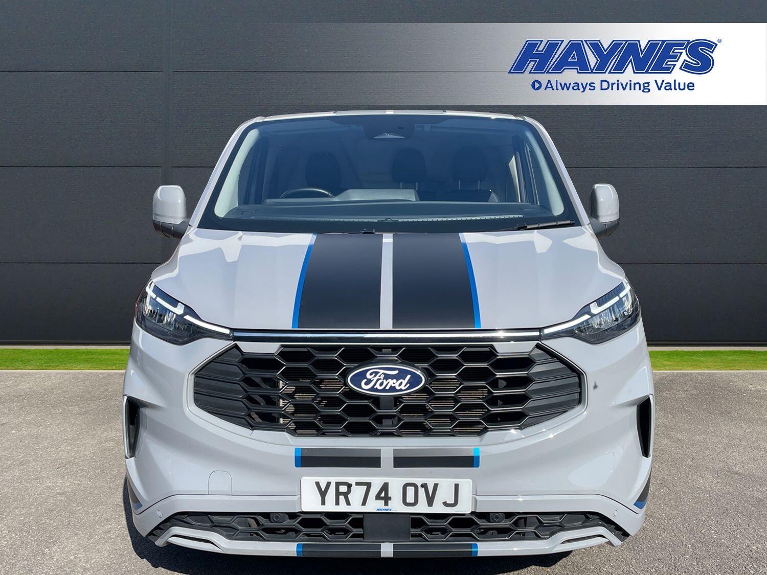 Used Ford Transit Custom 2024 for sale - 77809127: Photo 2