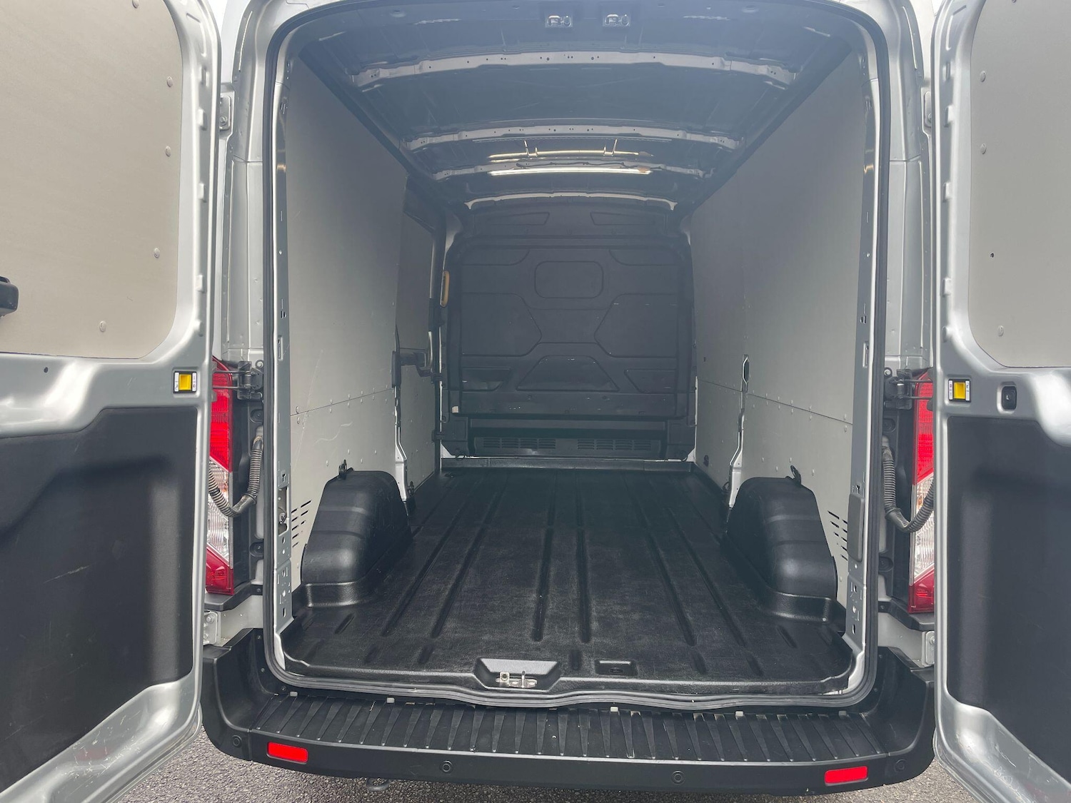 Used Ford Transit 2024 for sale - 77657770: Photo 19