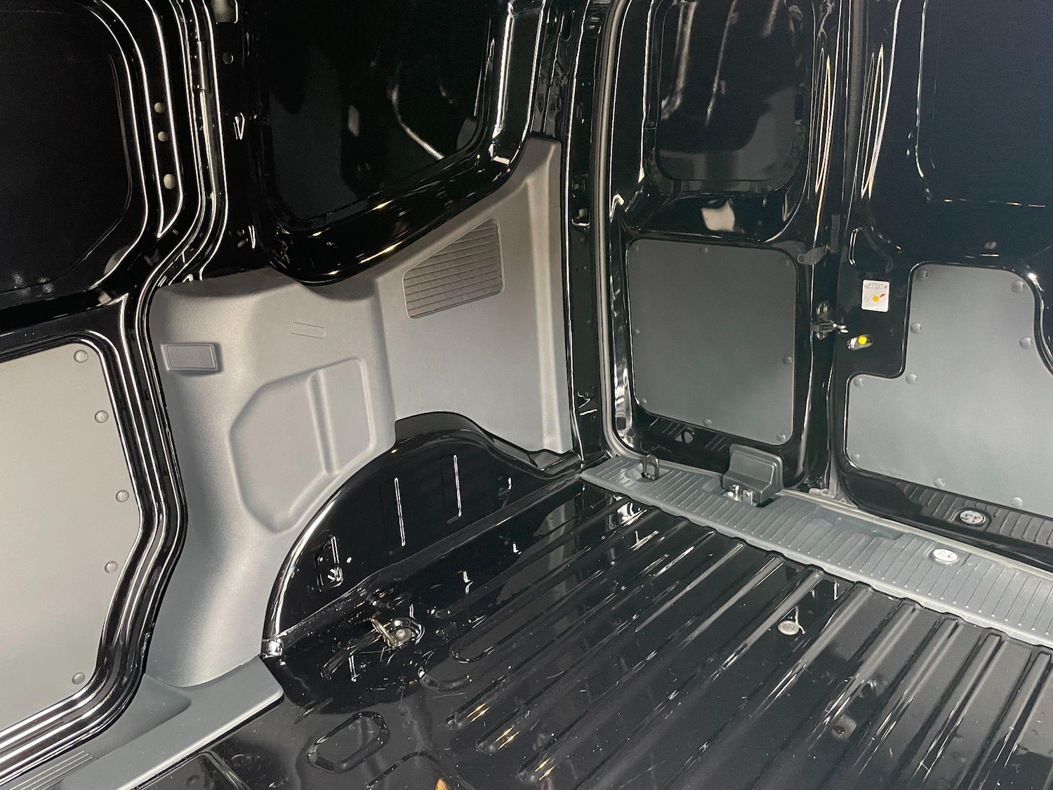 Used Ford Transit Courier 2025 for sale - 76995178: Photo 21