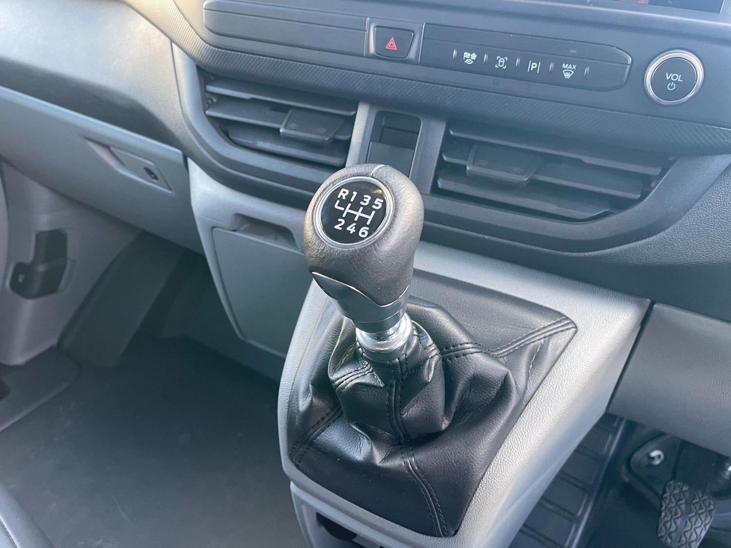 Used Ford Transit Custom 2025 for sale - 77040196: Photo 14