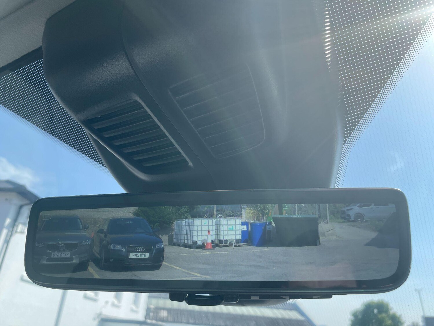 Vehicle 28