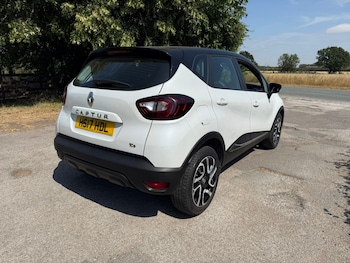Used Renault Captur 2017 for sale - 79285449: Photo