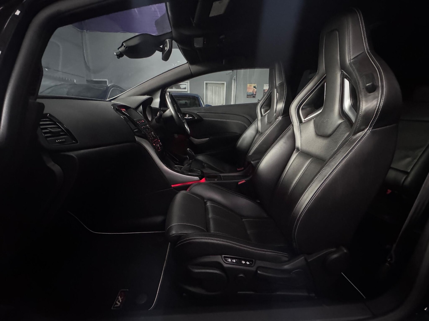 Used Vauxhall Astra GTC 2014 for sale - 77074825: Photo 41