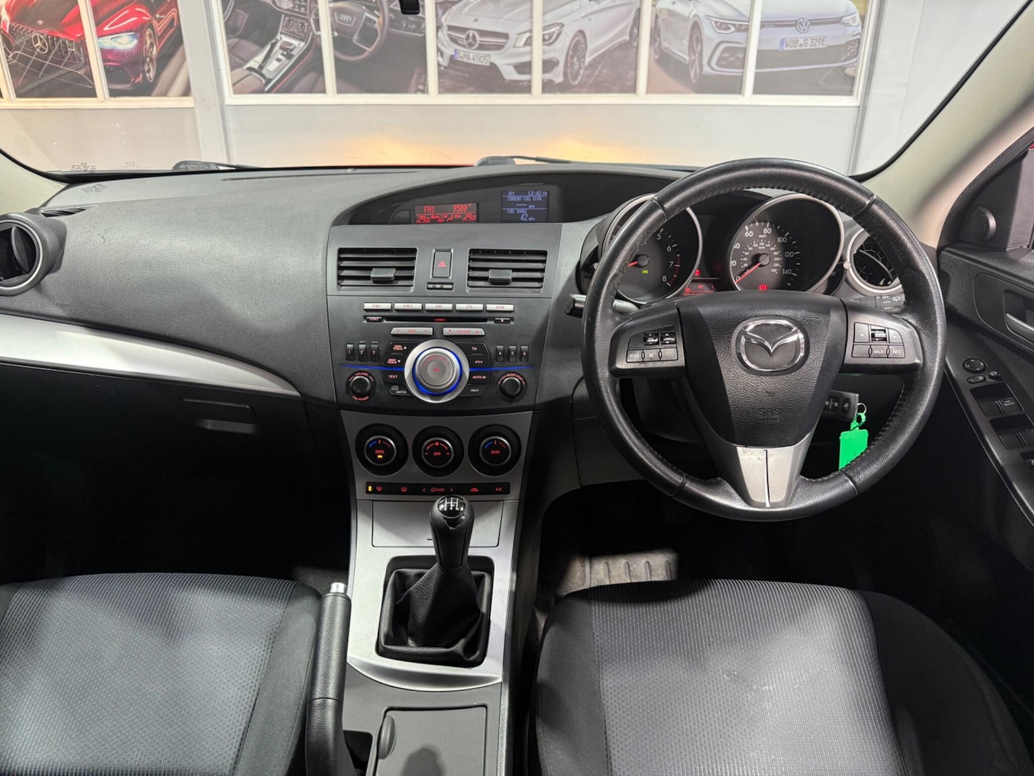 Used Mazda Mazda3 2010 for sale - 77229587: Photo 14