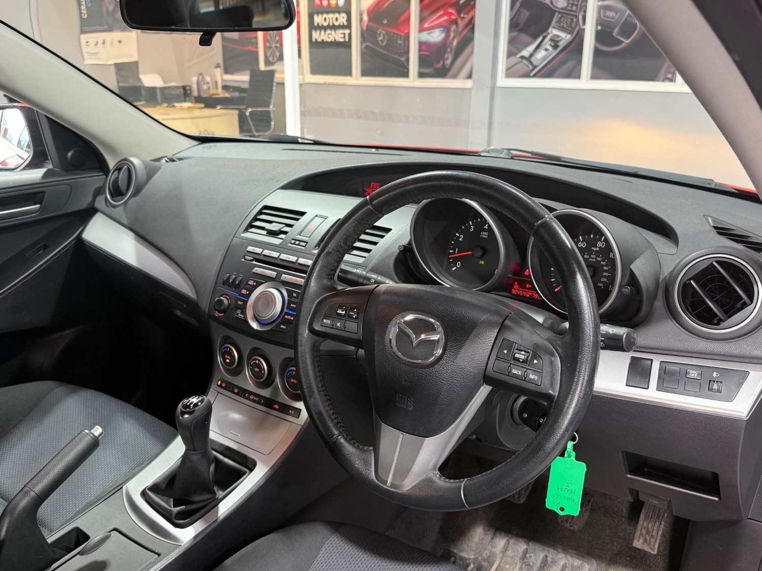 Used Mazda Mazda3 2010 for sale - 77229587: Photo 16