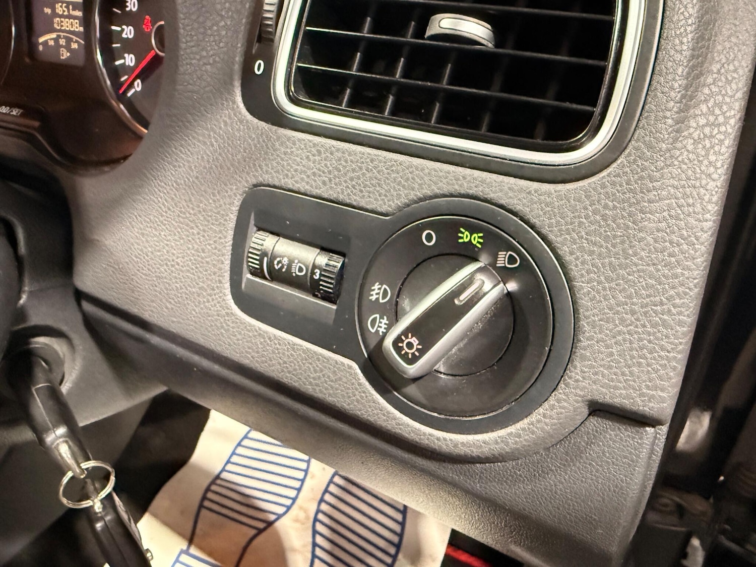 Used Volkswagen Polo for sale - 77853752: Photo 35