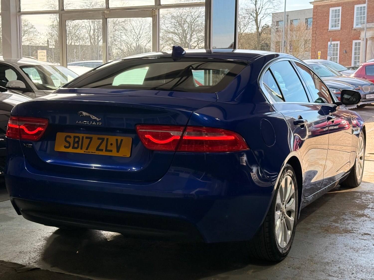 Used Jaguar XE 2017 for sale - 77722510: Photo 14