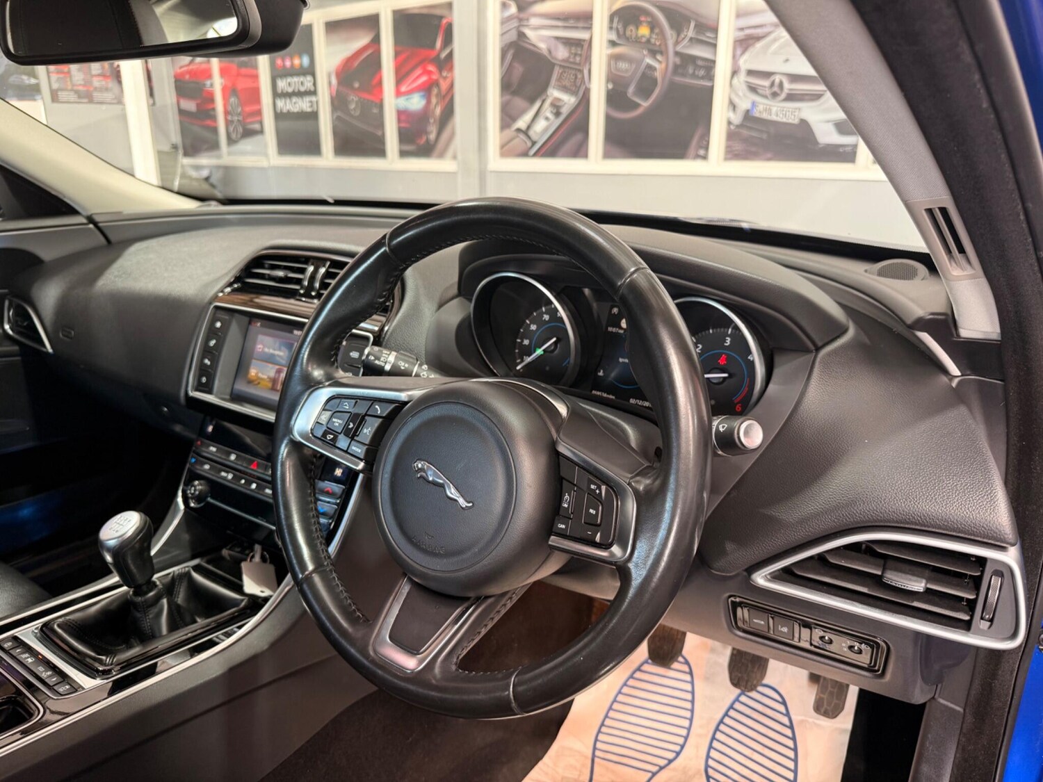 Used Jaguar XE 2017 for sale - 77722510: Photo 44