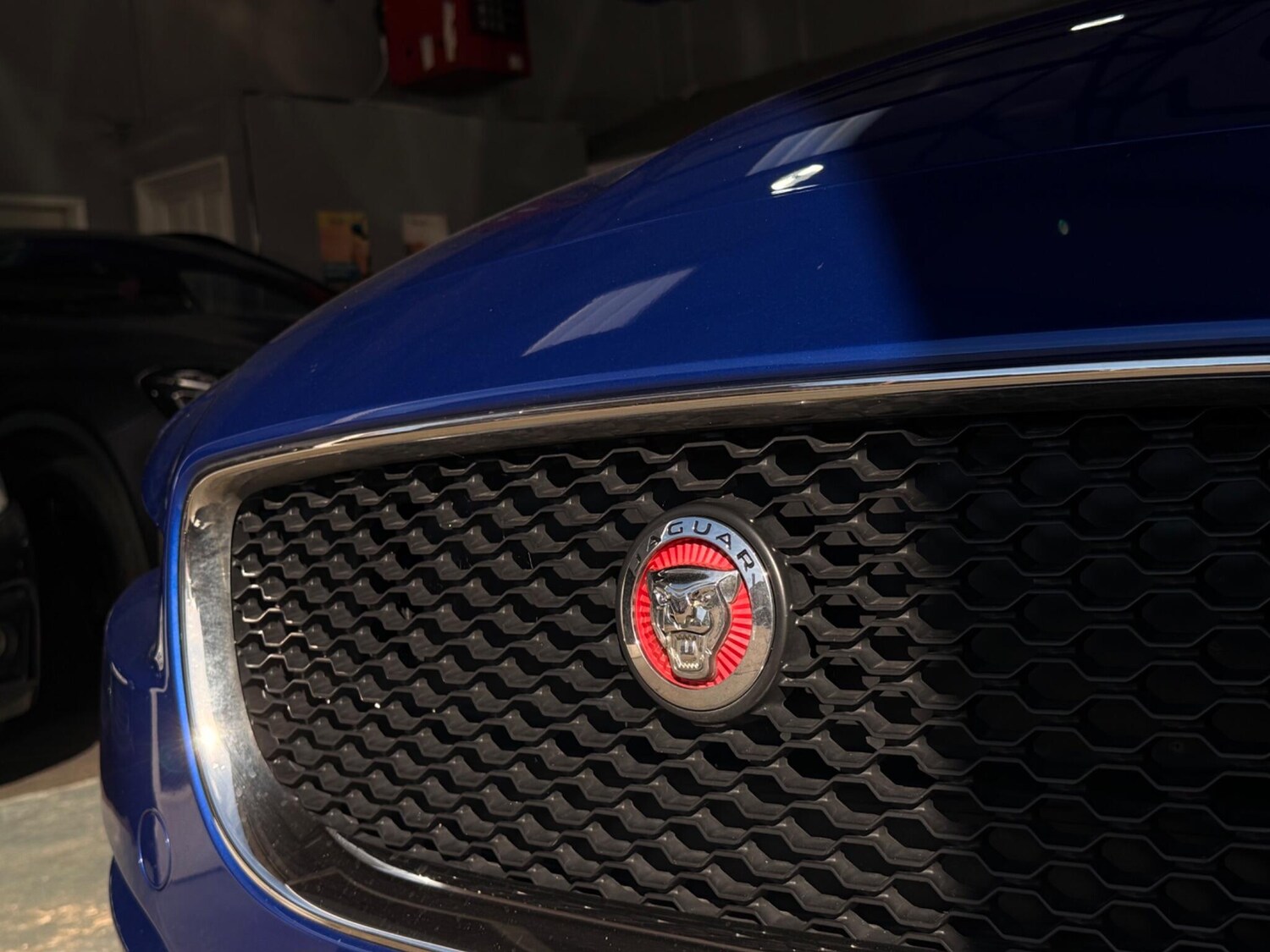 Used Jaguar XE 2017 for sale - 77722510: Photo 49