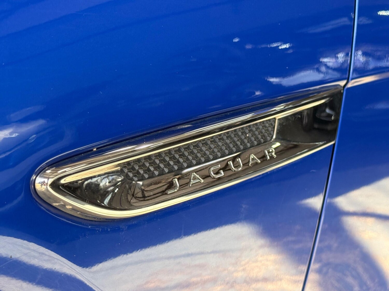 Used Jaguar XE 2017 for sale - 77722510: Photo 50