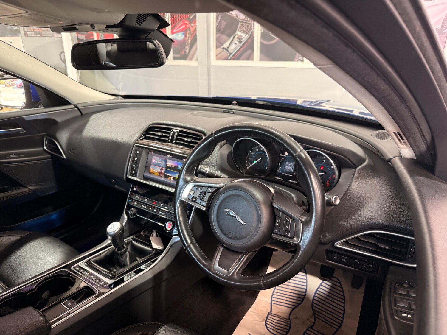 Used Jaguar XE 2017 for sale - 77722510: Photo 51