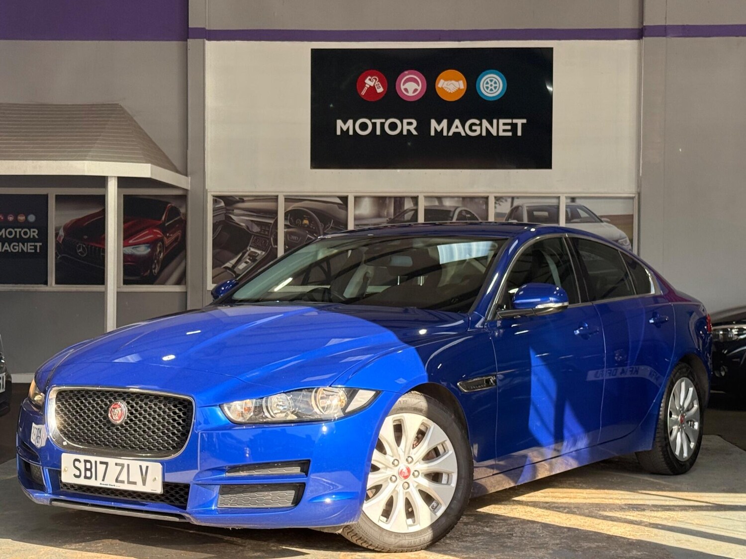 Used Jaguar XE 2017 for sale - 77722510: Photo 7