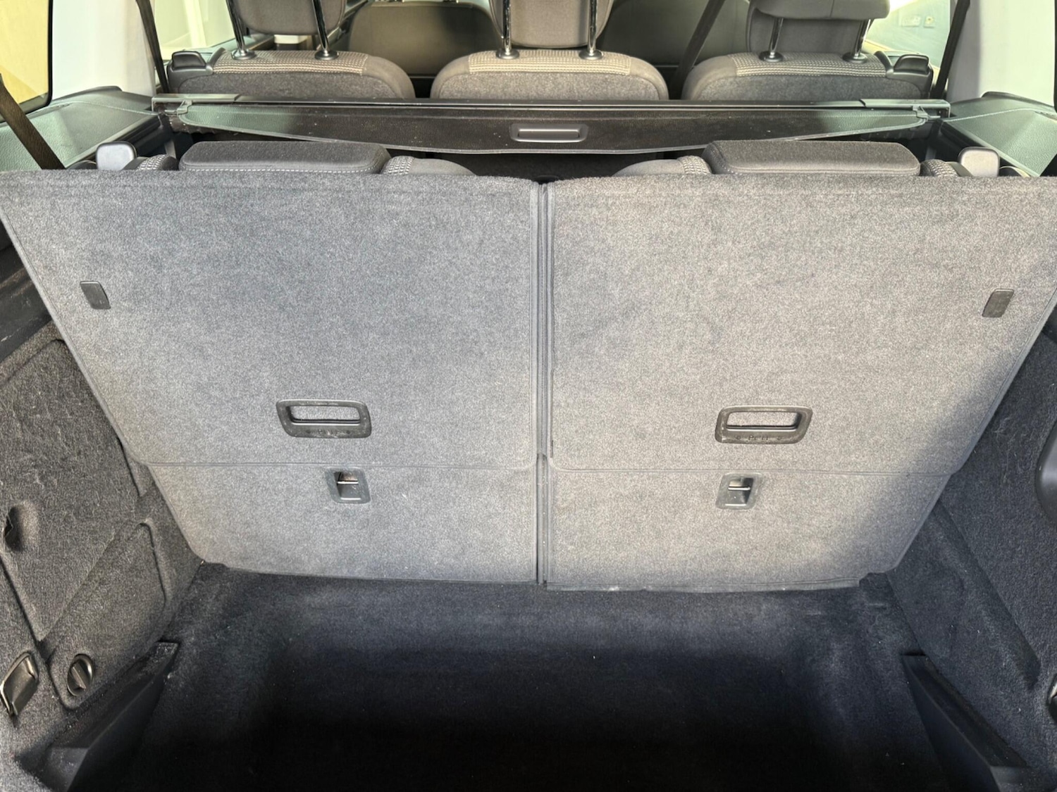 Used Volkswagen Sharan 2014 for sale - 77074554: Photo 29