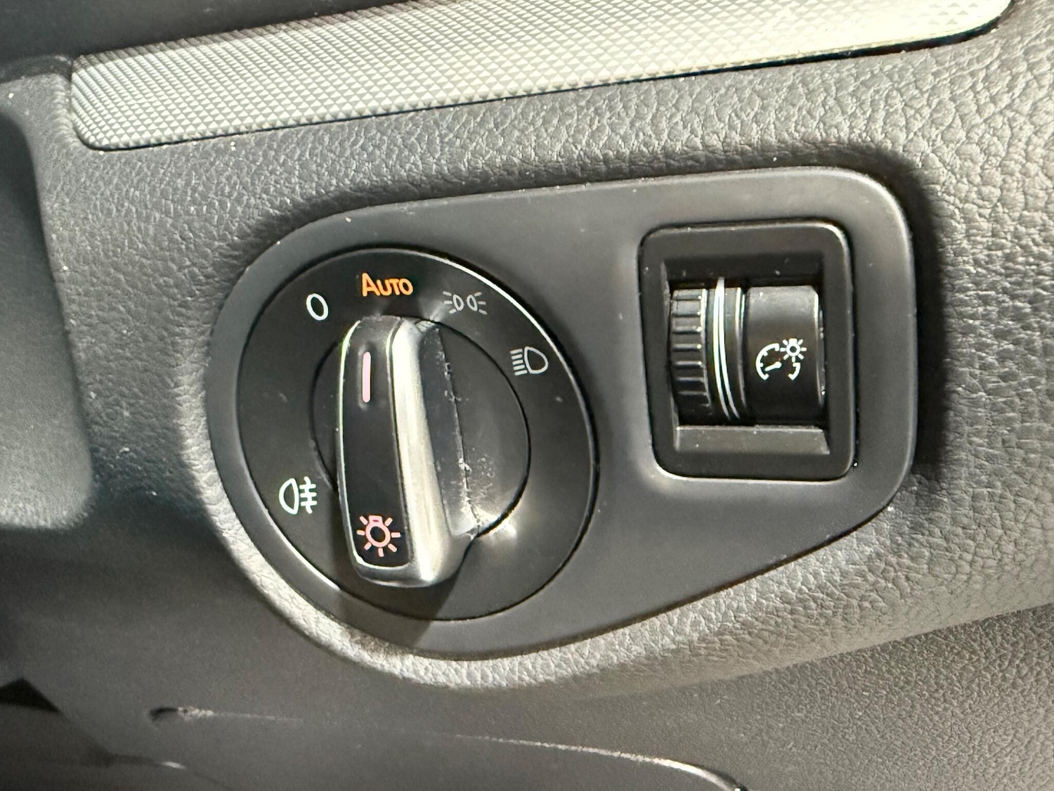 Used Volkswagen Sharan 2014 for sale - 77074554: Photo 47