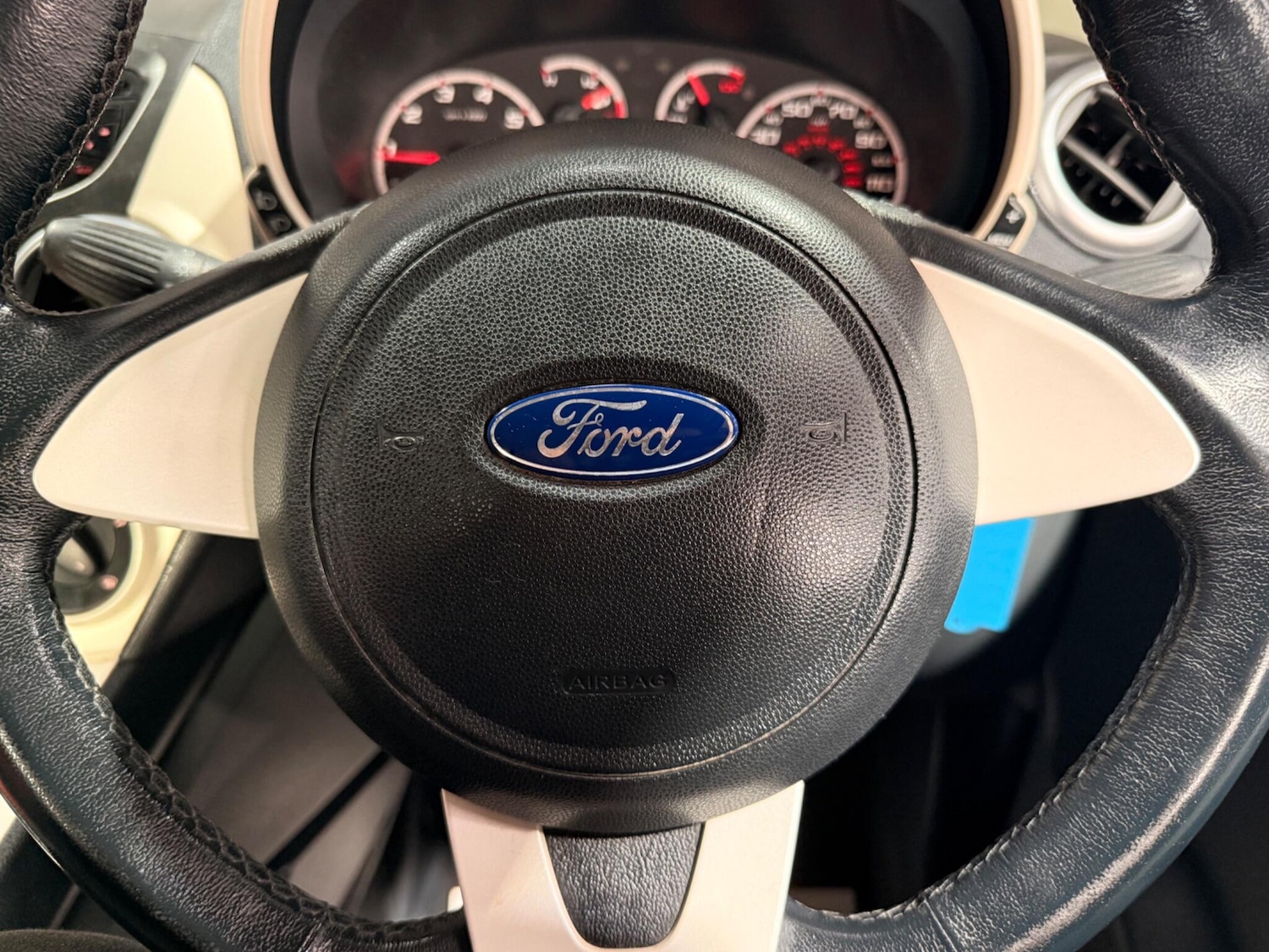 Used Ford Ka 2011 for sale - 77497335: Photo 24