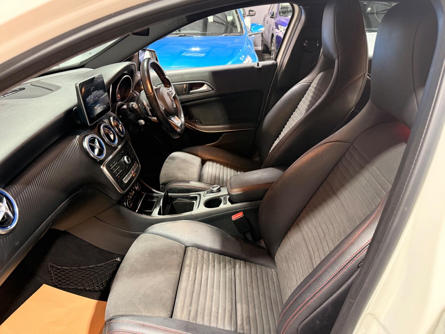 Used Mercedes-Benz A-Class for sale - 77586828: Photo 37