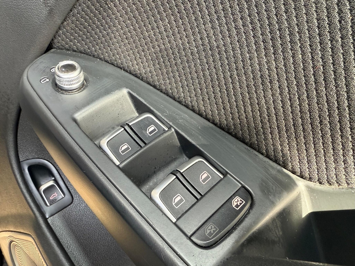 Used Audi A4 2015 for sale - 77074123: Photo 22